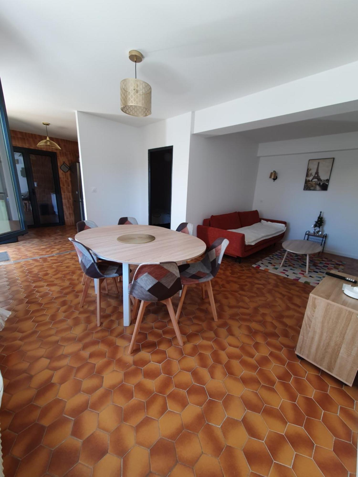 Appartement F3 Meuble Et Equipe Saint-Cyprien  Exterior photo